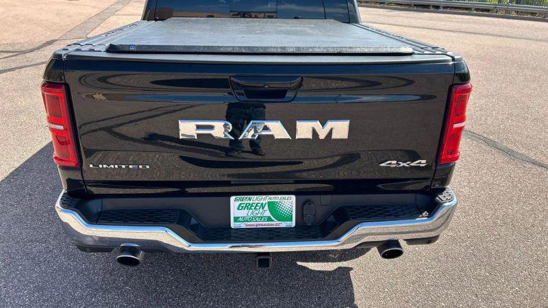2025 Ram 1500 Limited Crew Cab 4x4 5'7" Box
