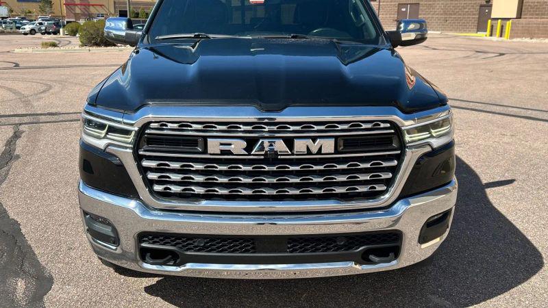 2025 Ram 1500 Limited Crew Cab 4x4 5'7" Box
