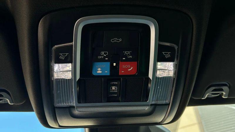 2025 Ram 1500 Limited Crew Cab 4x4 5'7" Box