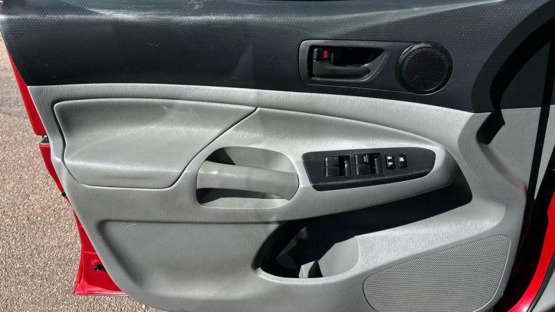 2013 Toyota Tacoma Base V6