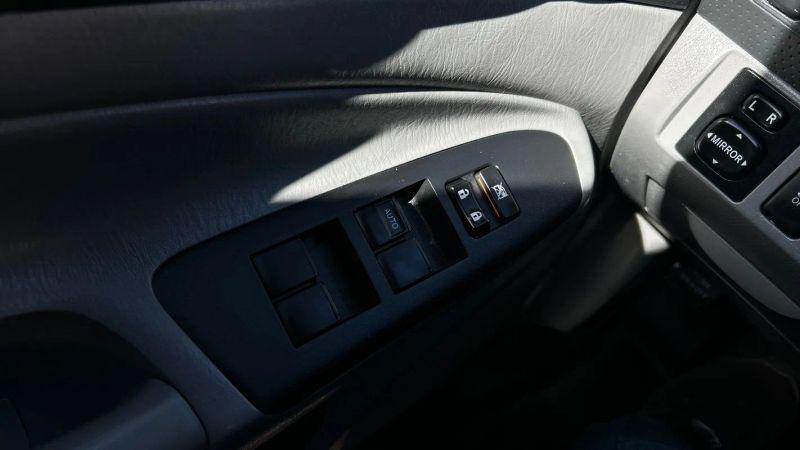 2013 Toyota Tacoma Base V6