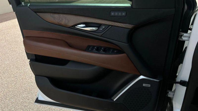 2020 Cadillac Escalade ESV 4WD Premium Luxury