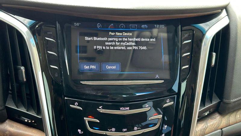 2020 Cadillac Escalade ESV 4WD Premium Luxury