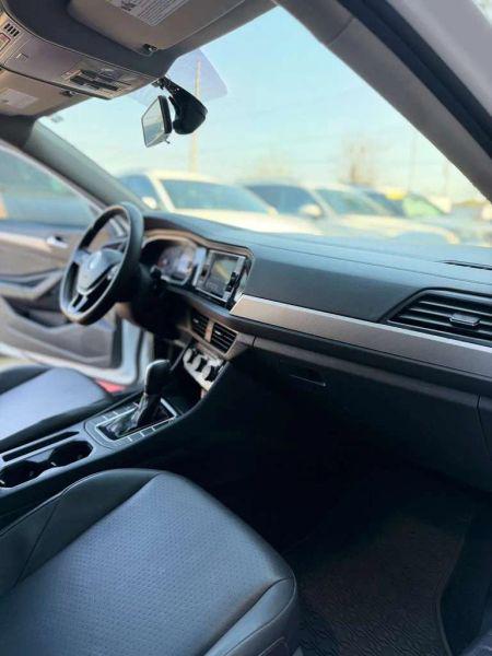 2020 Volkswagen Jetta 1.4T R-Line