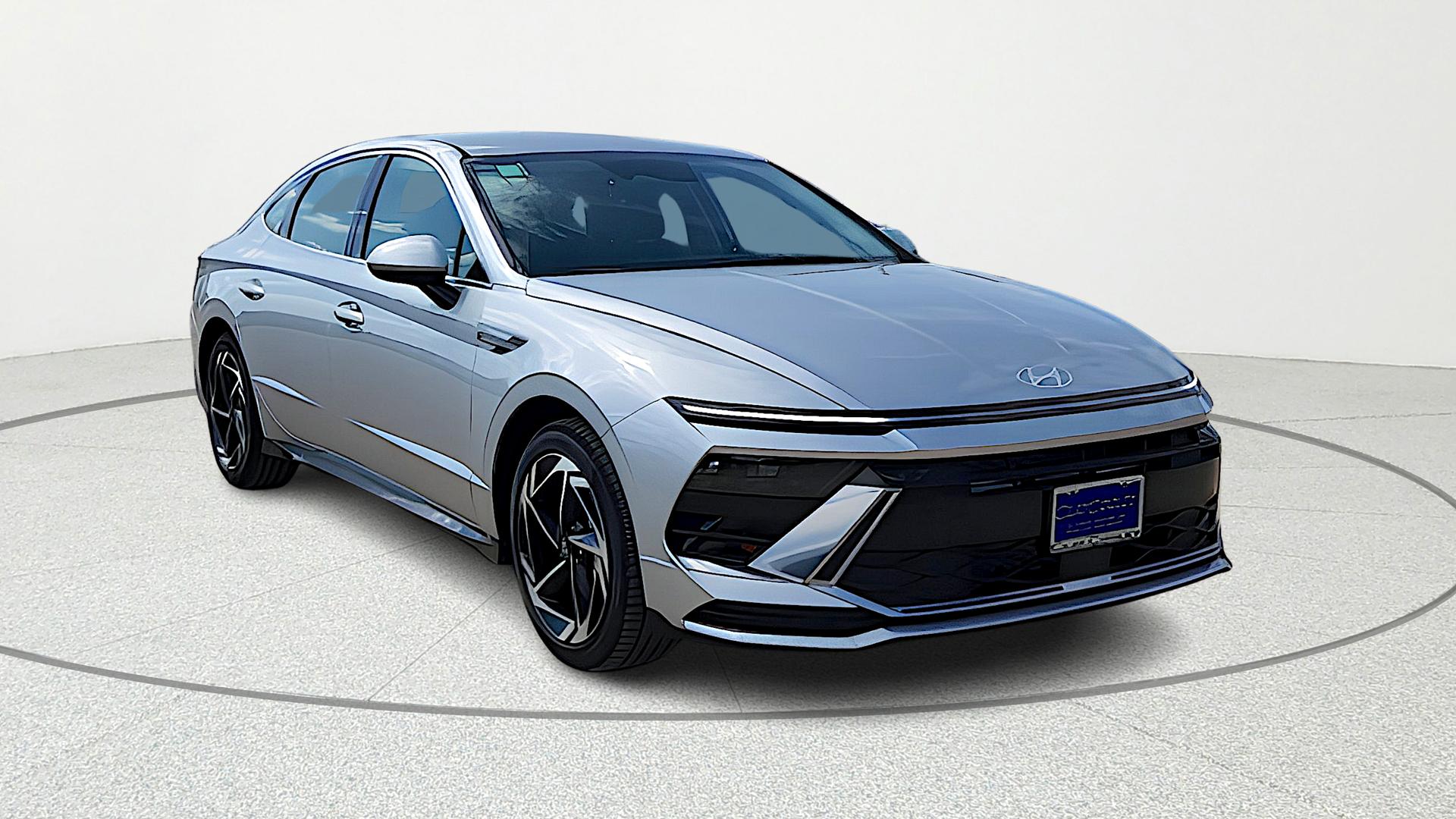 2026 Hyundai Sonata SEL AWD's photo