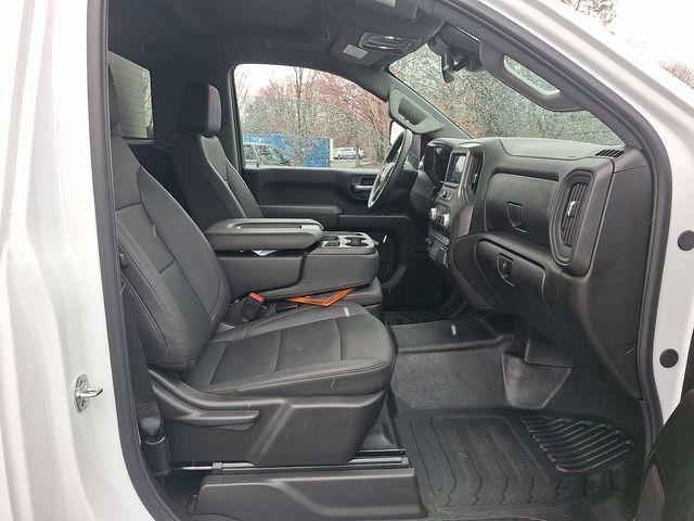 2025 GMC Sierra 3500HD Pro