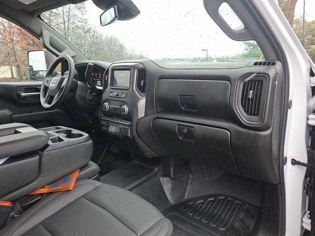 2025 GMC Sierra 3500HD Pro