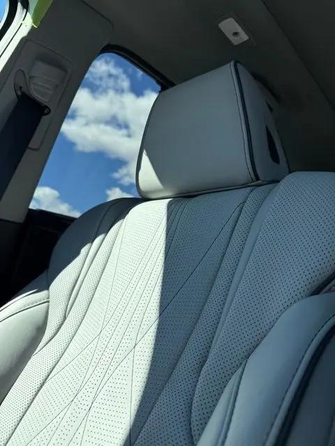 2026 Acura MDX Advance Package