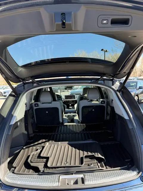 2026 Acura MDX Advance Package