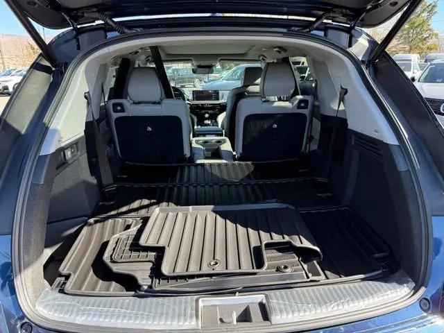 2026 Acura MDX Advance Package
