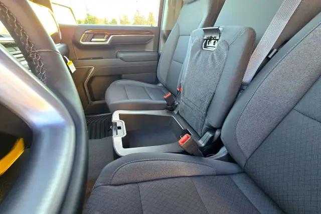 2026 GMC Sierra 1500 Double Cab, Standard Bed, Elevation, 4WD