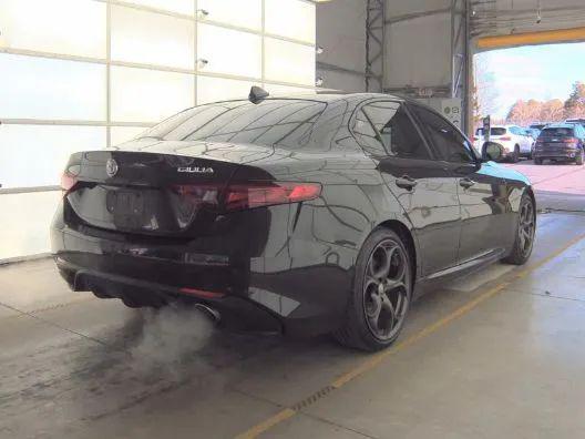 2017 Alfa Romeo Giulia Ti RWD