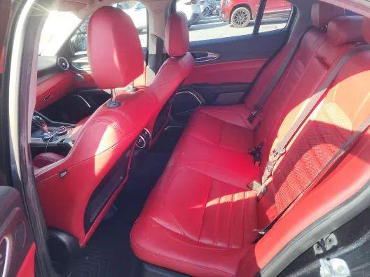 2017 Alfa Romeo Giulia Ti RWD