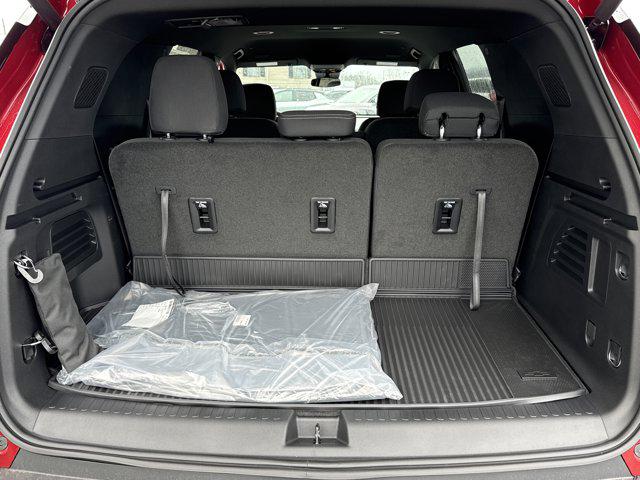2026 Chevrolet Traverse FWD LT