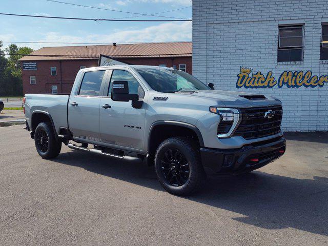 2026 Chevrolet Silverado 2500HD Crew Cab, Standard Bed, LT, 4WD