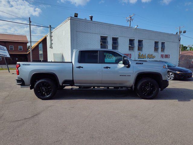 2026 Chevrolet Silverado 2500HD Crew Cab, Standard Bed, LT, 4WD