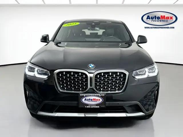2025 BMW X4 xDrive30i