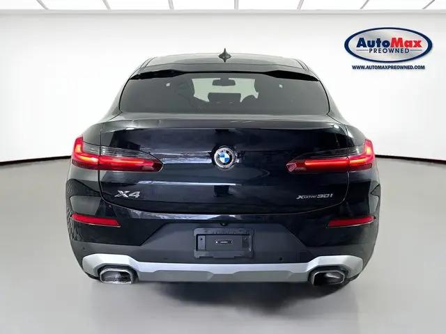 2025 BMW X4 xDrive30i