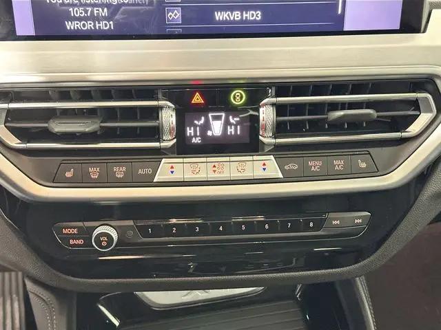 2025 BMW X4 xDrive30i