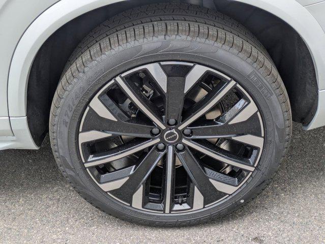 2026 Volvo XC90 Ultra, B6 AWD Gas (mild hybrid), Gasoline, Bright, 7 Seats