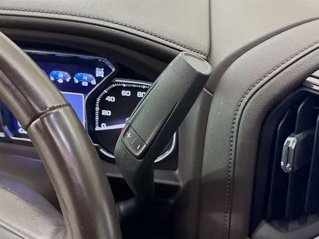 2023 GMC Sierra 3500HD 4WD Crew Cab Standard Bed Denali