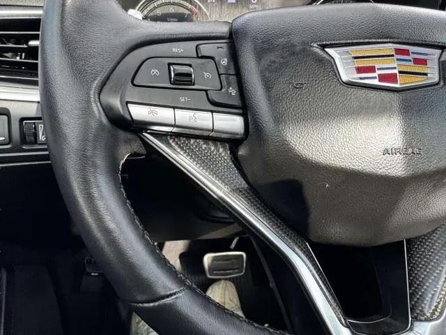 2024 Cadillac XT6 AWD Sport