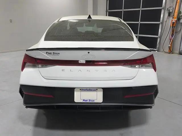 2026 Hyundai Elantra SEL Sport Premium
