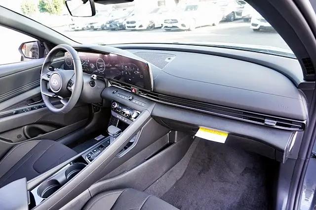 2026 Hyundai Elantra Hybrid SEL Sport