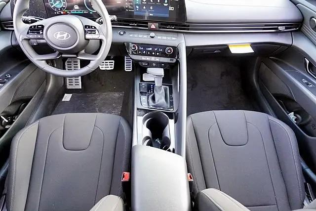 2026 Hyundai Elantra Hybrid SEL Sport