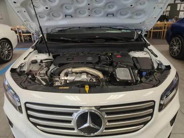 2026 Mercedes-Benz GLB 4MATIC