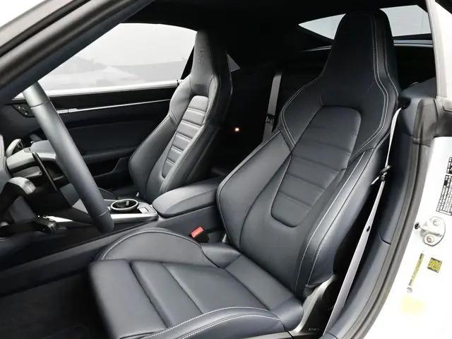 2026 Porsche 911 Carrera GTS Cabriolet