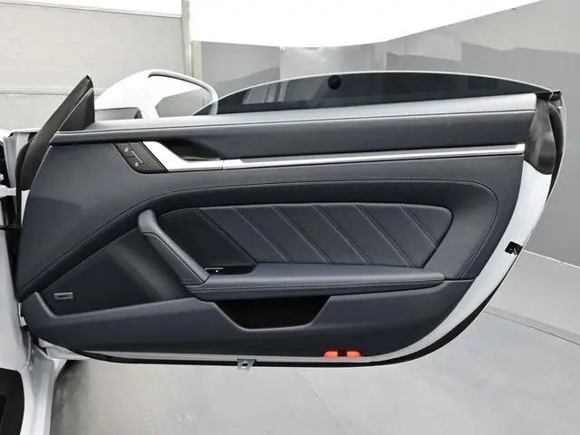 2026 Porsche 911 Carrera GTS Cabriolet