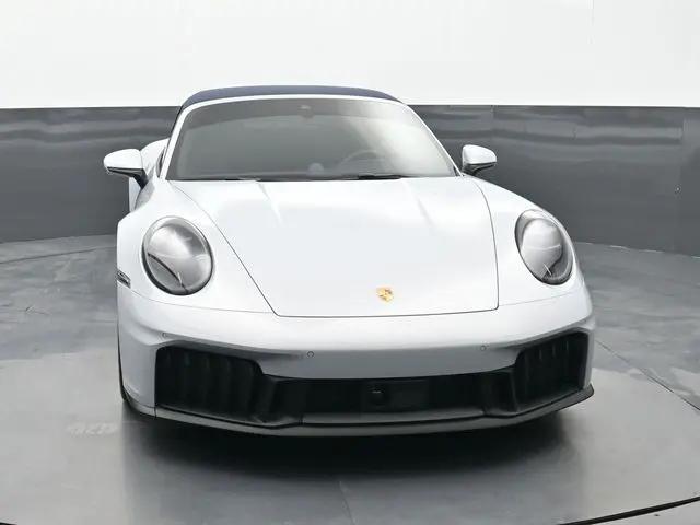 2026 Porsche 911 Carrera GTS Cabriolet