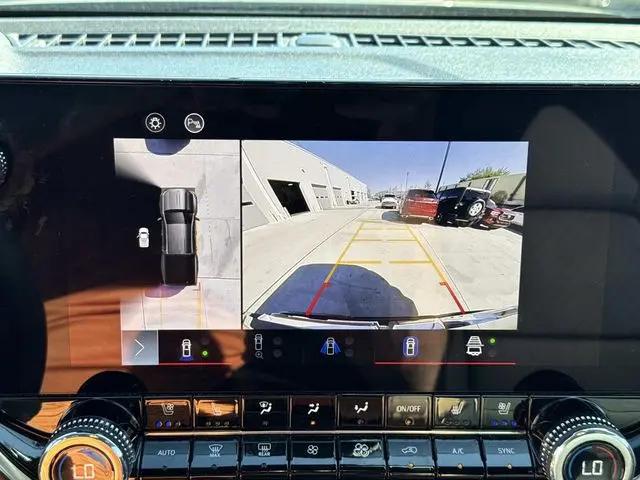 2024 GMC Canyon 4WD AT4