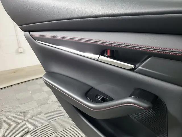 2026 Mazda Mazda3 2.5 S Carbon Edition