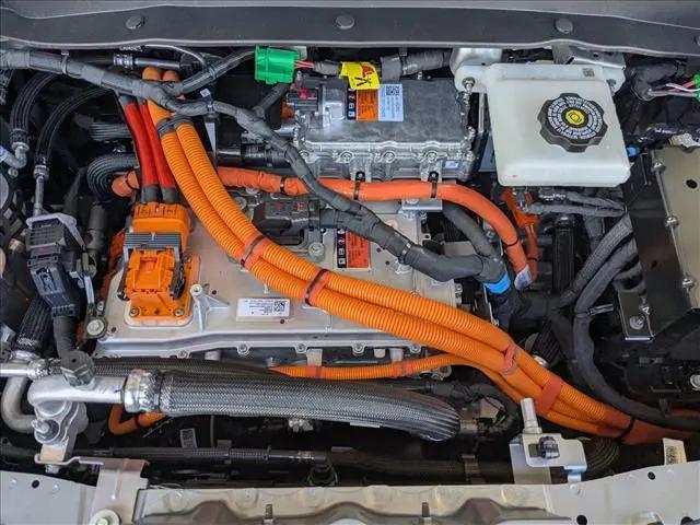 2027 Chevrolet Bolt RS FWD