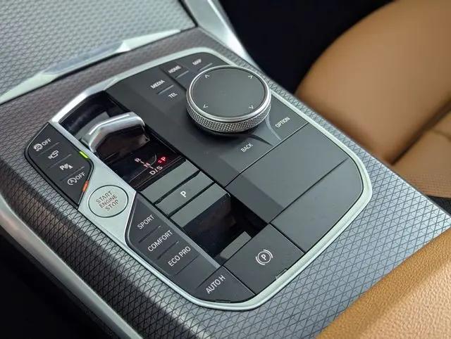 2026 BMW M4 M440i
