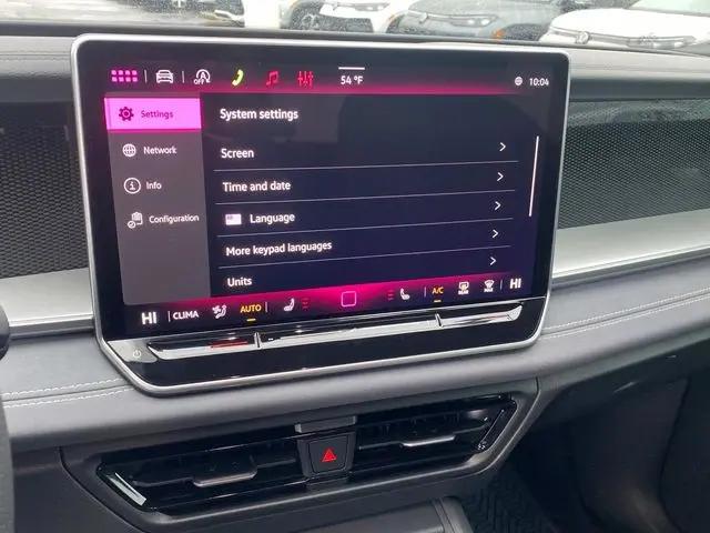 2026 Volkswagen Tiguan SE R-Line Black