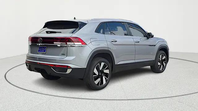 2026 Volkswagen Atlas Cross Sport SE with Technology