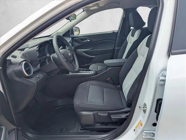 2026 Chevrolet Trax FWD LS