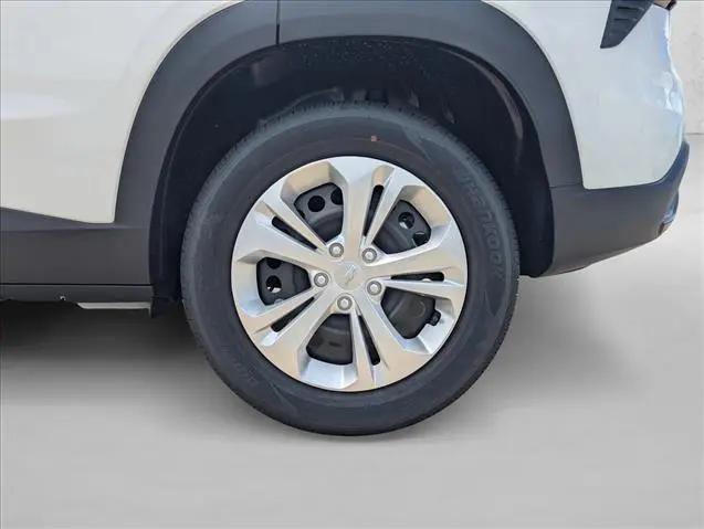 2026 Chevrolet Trax FWD LS