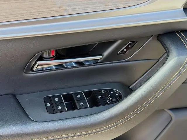 2026 Mazda X-90 Premium Sport