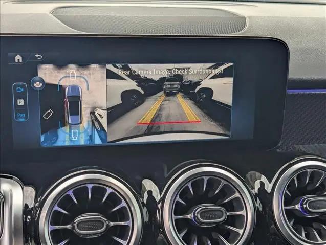 2026 Mercedes-Benz GLB 4MATIC