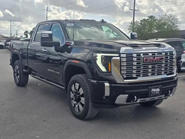 2026 GMC Sierra 2500HD Crew Cab, Standard Bed, Denali, 4WD