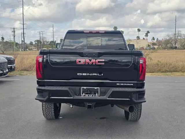 2026 GMC Sierra 2500HD Crew Cab, Standard Bed, Denali, 4WD