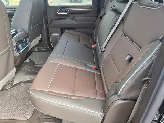 2026 GMC Sierra 2500HD Crew Cab, Standard Bed, Denali, 4WD