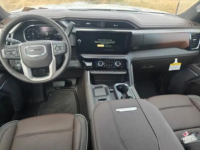 2026 GMC Sierra 2500HD Crew Cab, Standard Bed, Denali, 4WD