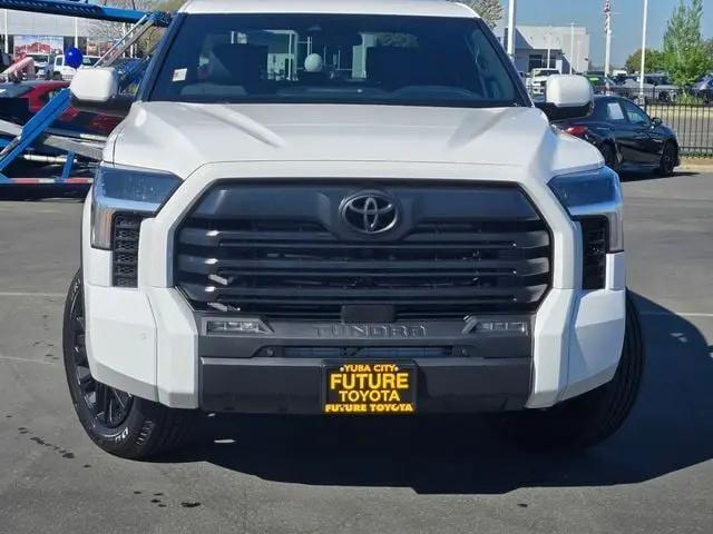 2026 Toyota Tundra SR5 CrewMax 5.5' Bed