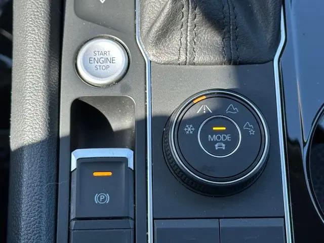2021 Volkswagen Atlas 3.6L V6 SEL Premium
