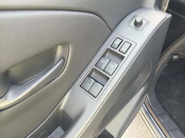 2026 Nissan Frontier Crew Cab Long Bed SV 4x4